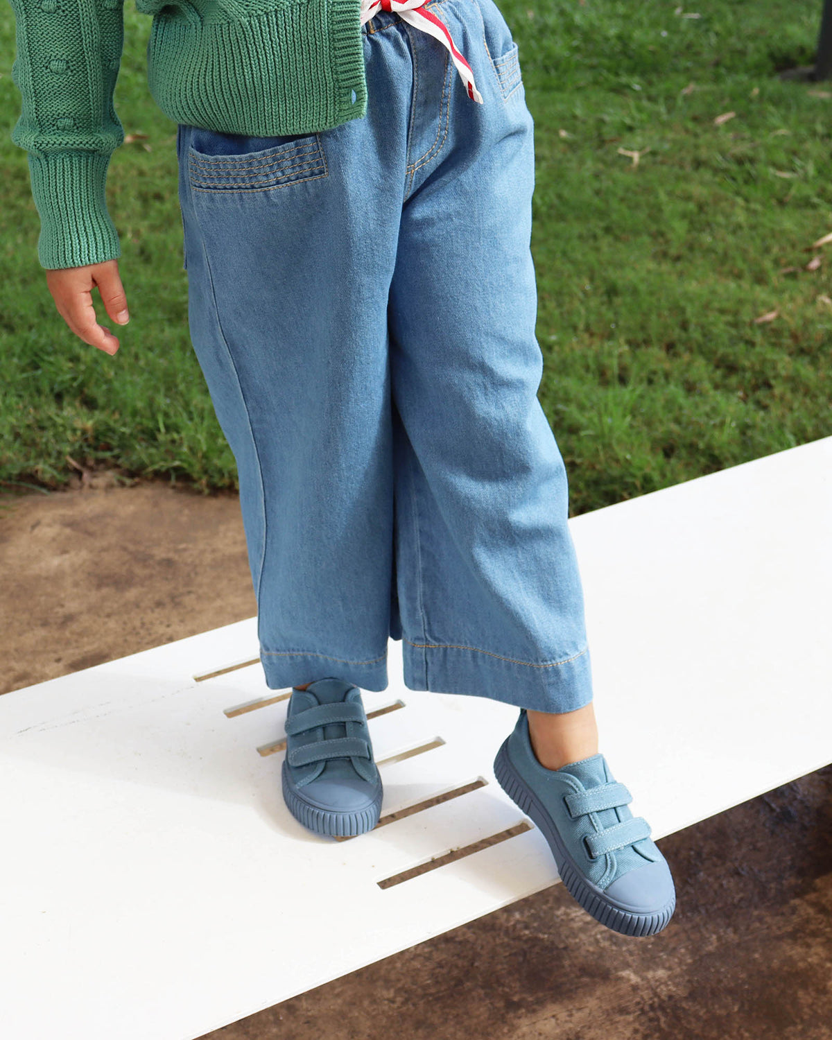 Organic Cotton Low Top Sneaker - Blue
