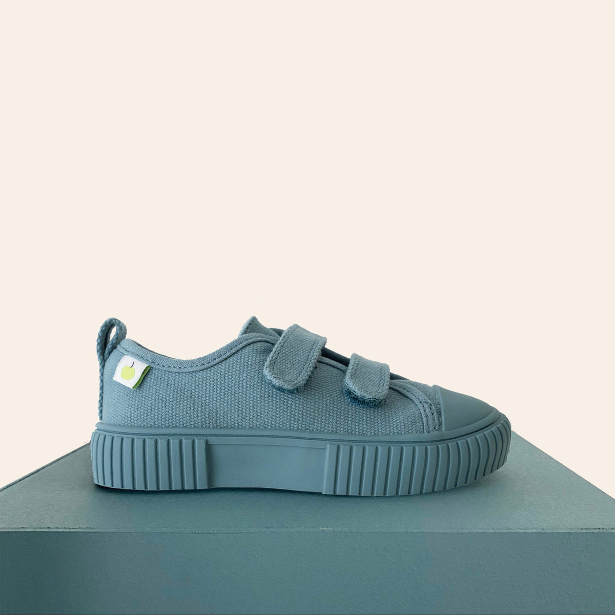 Organic Cotton Low Top Sneaker - Blue